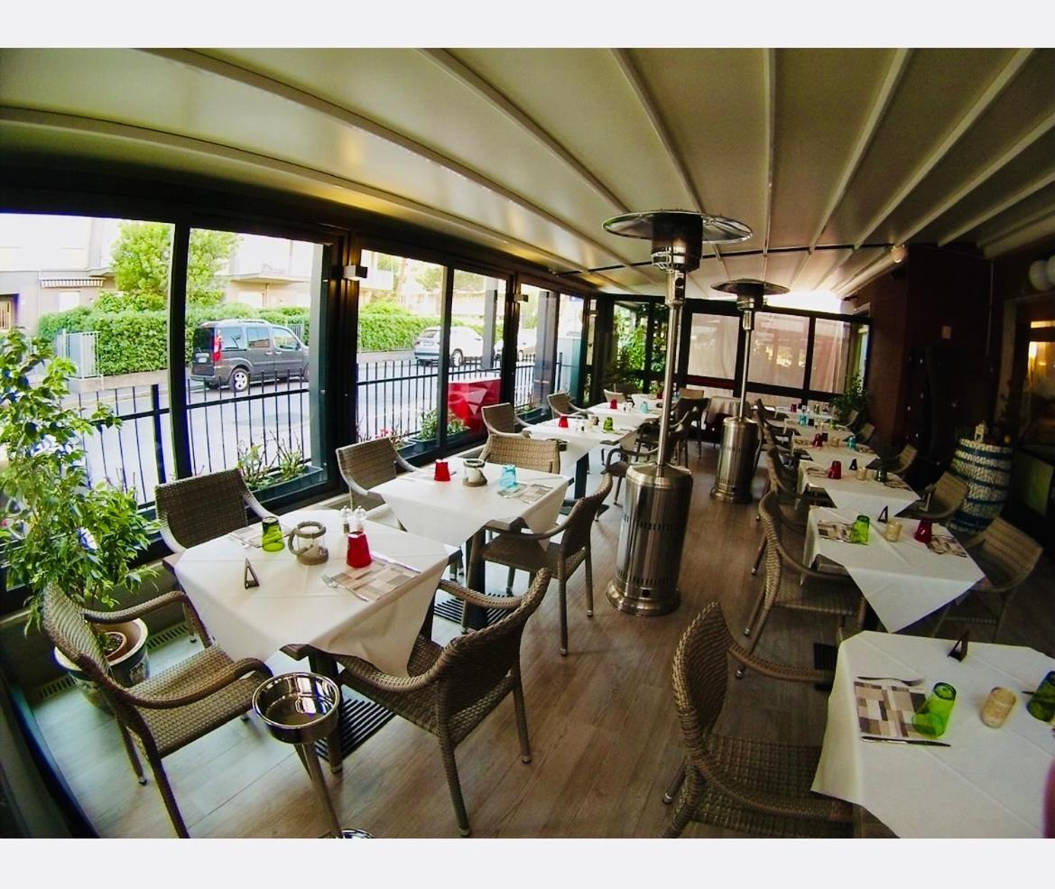Marina dʼAndora Hotel Jole מראה חיצוני תמונה