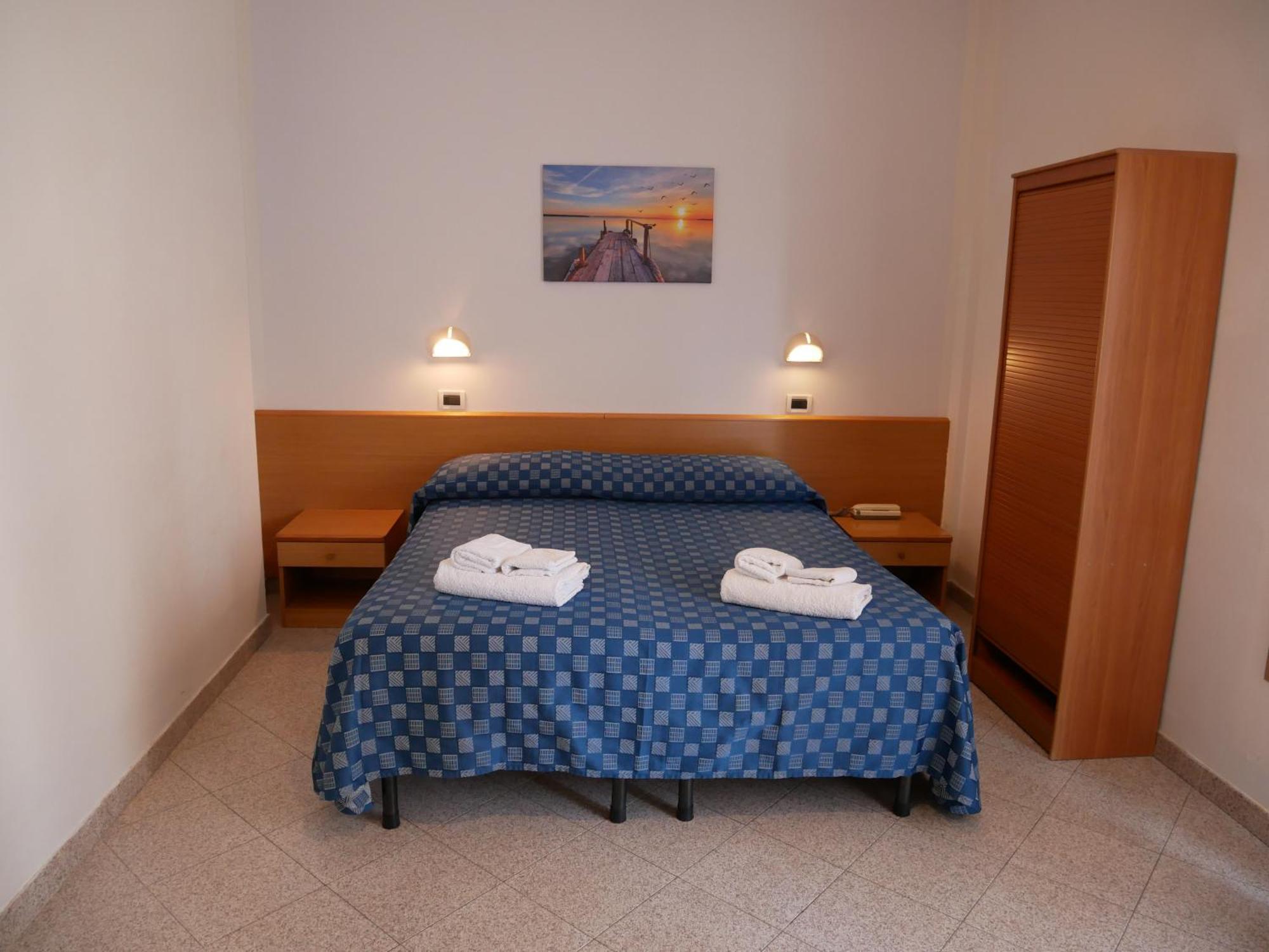 Marina dʼAndora Hotel Jole מראה חיצוני תמונה