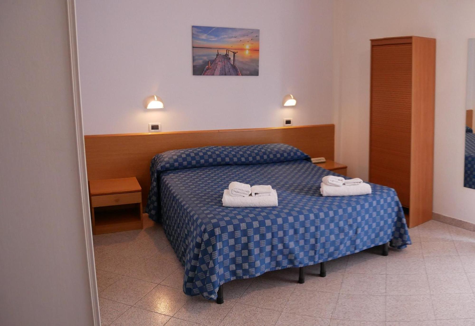 Marina dʼAndora Hotel Jole מראה חיצוני תמונה